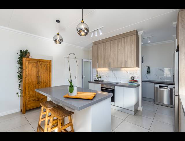 3 BEDROOM HOUSE RENTED IN LANGEBERG RIDGE